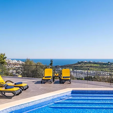 Blue Lagoon - Piscina E Bbq Perto Da Marina De * Αλμπουφέιρα