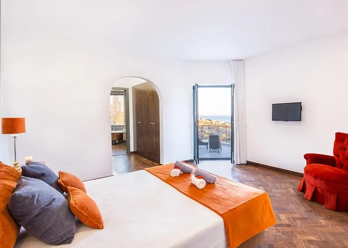 Blue Lagoon By Algarve Vacation Villa Albufeira